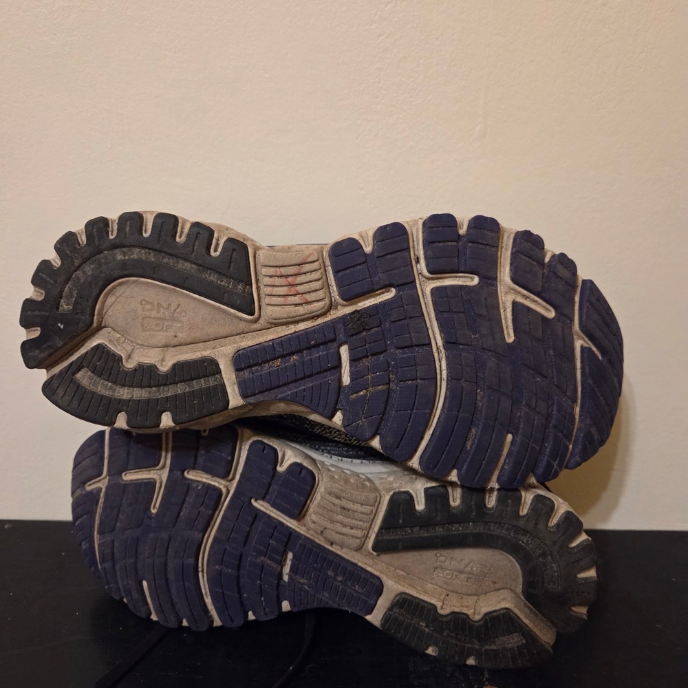 Brooks Adrenaline GTS 19 Womens Running Shoes Gray Purple 1202841B028 Size 7 B - Picture 7 of 8